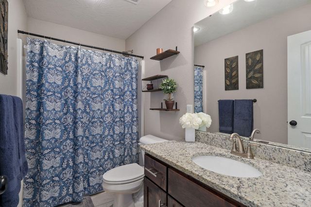 1659 N Kingfisher Drive, Nixa, MO 65714