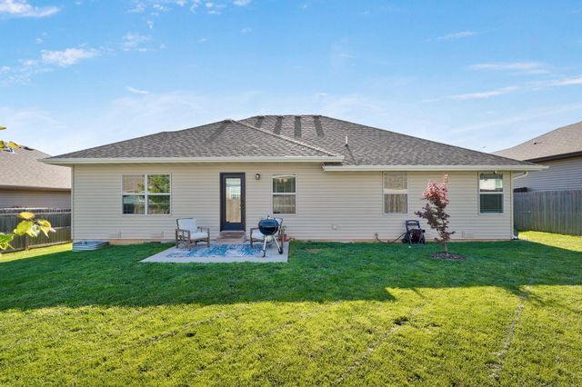 1659 N Kingfisher Drive, Nixa, MO 65714