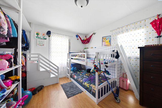 1533 W Jay St, Pasco, WA 99301