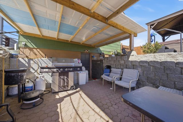 1533 W Jay St, Pasco, WA 99301