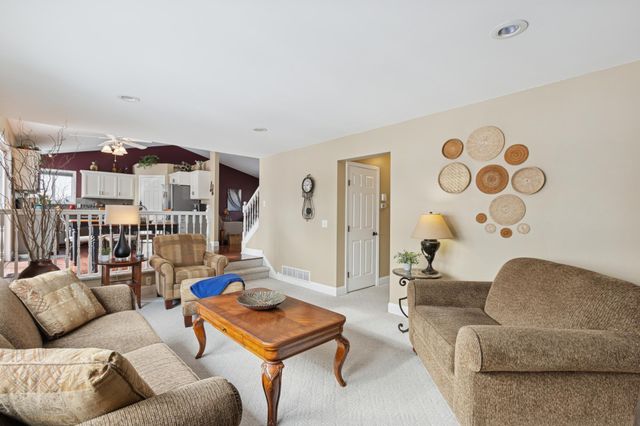 932 Deerfield Road, Watertown, MN 55388