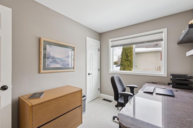 932 Deerfield Road, Watertown, MN 55388