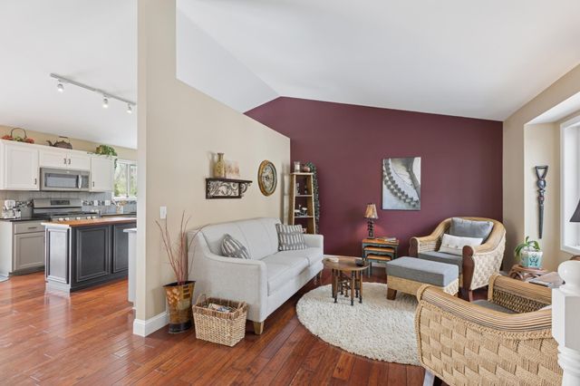 932 Deerfield Road, Watertown, MN 55388