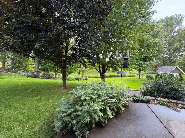 932 Deerfield Road, Watertown, MN 55388