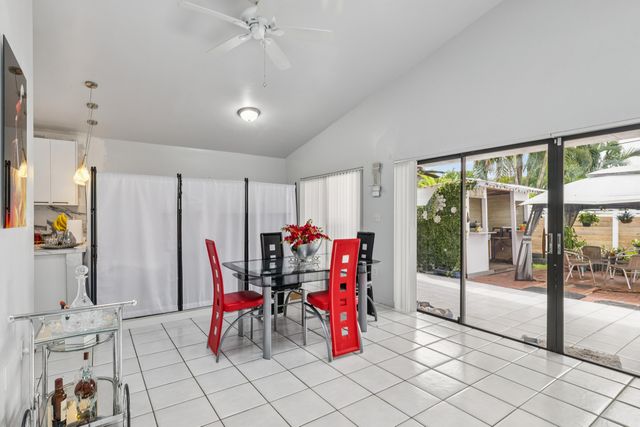 8738 NW 150th Terrace, Miami Lakes, FL 33018