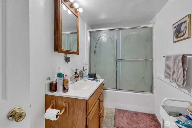 13025 Ambaum Boulevard SW, Burien, WA 98146