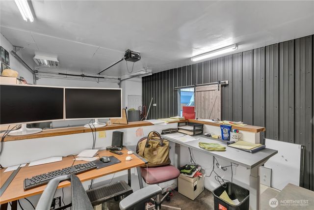 13025 Ambaum Boulevard SW, Burien, WA 98146
