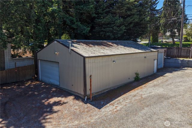 13025 Ambaum Boulevard SW, Burien, WA 98146
