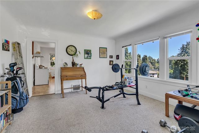 13025 Ambaum Boulevard SW, Burien, WA 98146