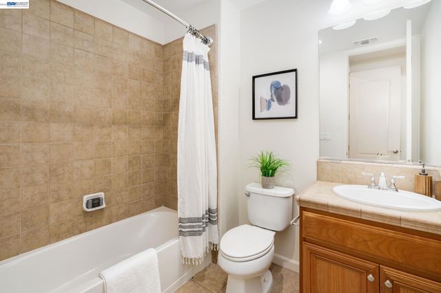 4653 Rimini Ct, Dublin, CA 94568