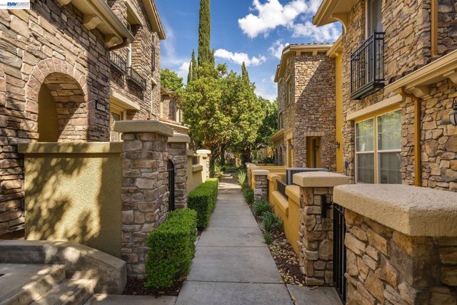 4653 Rimini Ct, Dublin, CA 94568