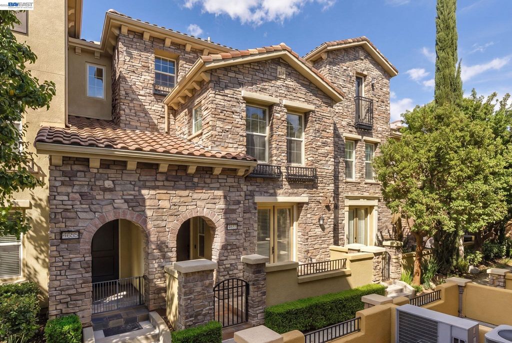 4653 Rimini Ct, Dublin, CA 94568
