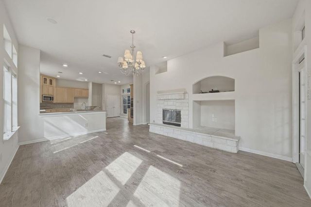 2 Prosewood Drive, The Woodlands, TX 77301