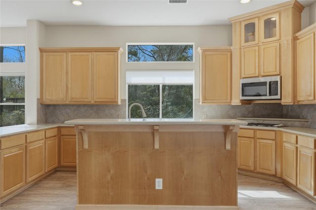 2 Prosewood Drive, The Woodlands, TX 77301