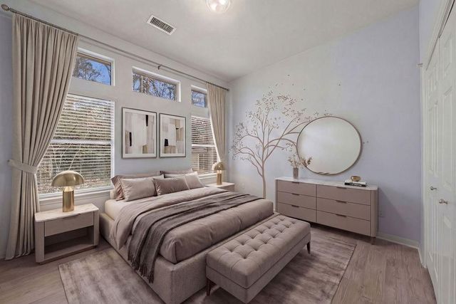 2 Prosewood Drive, The Woodlands, TX 77301