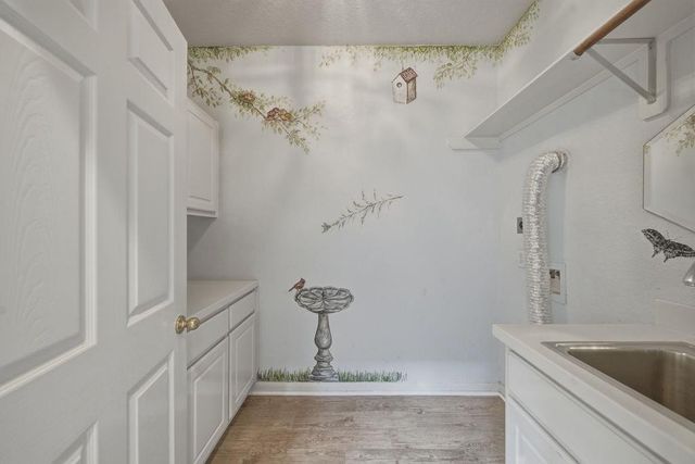 2 Prosewood Drive, The Woodlands, TX 77301