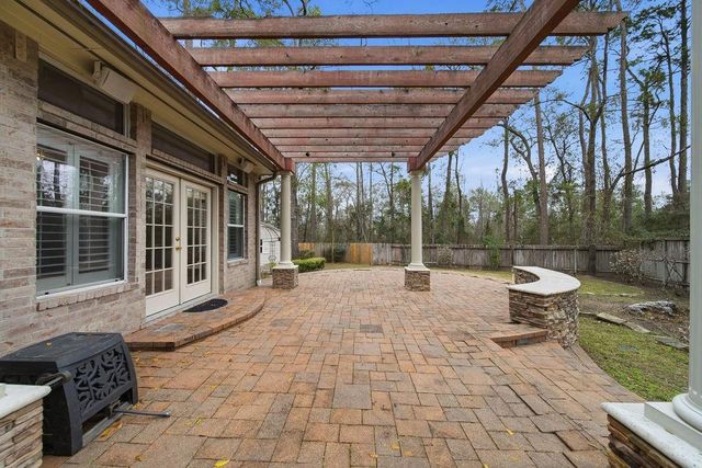 2 Prosewood Drive, The Woodlands, TX 77301