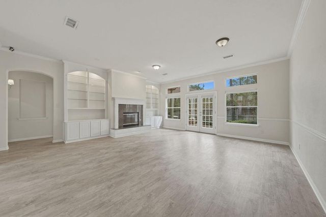 2 Prosewood Drive, The Woodlands, TX 77301