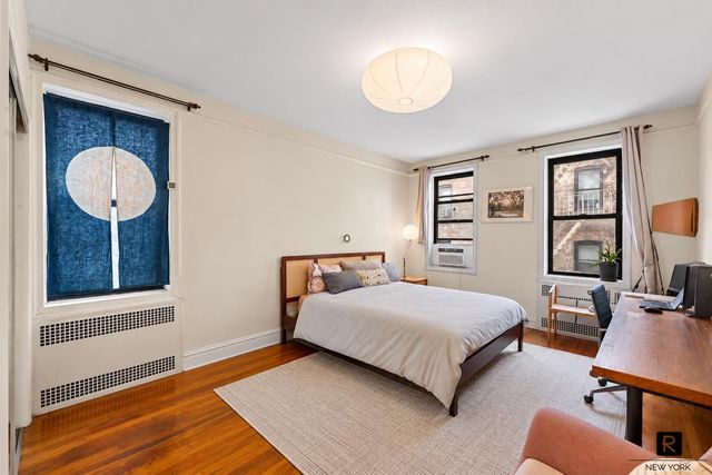 4720 42nd St Apt 3A, New York City, NY 11104