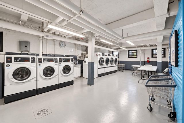 4720 42nd St Apt 3A, New York City, NY 11104