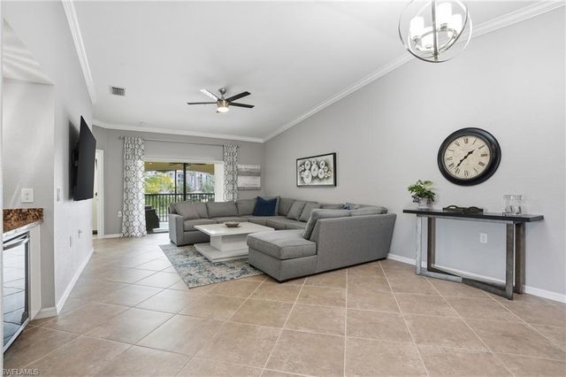 9528 Avellino WAY 2521, Naples, FL 34113