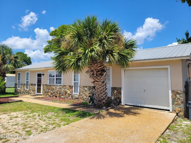 7008 Sunset Avenue, Panama City, FL 32408