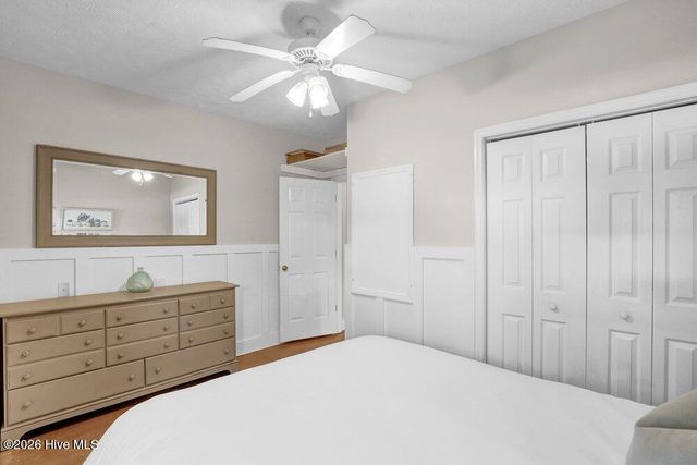 8007 8th Street, Surf City, NC 28445