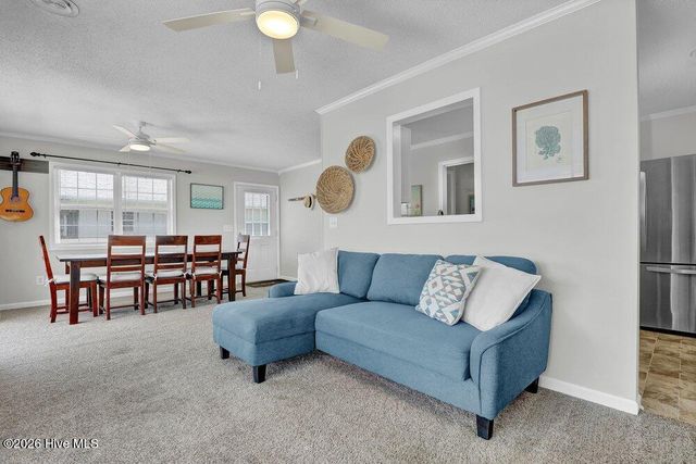 8007 8th Street, Surf City, NC 28445