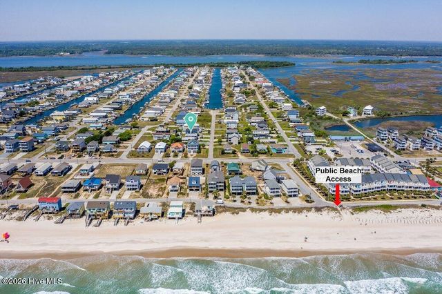 8007 8th Street, Surf City, NC 28445