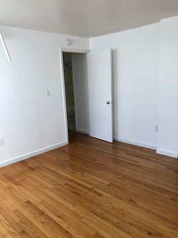 48 Washington Ave 203, Chelsea, MA 02150