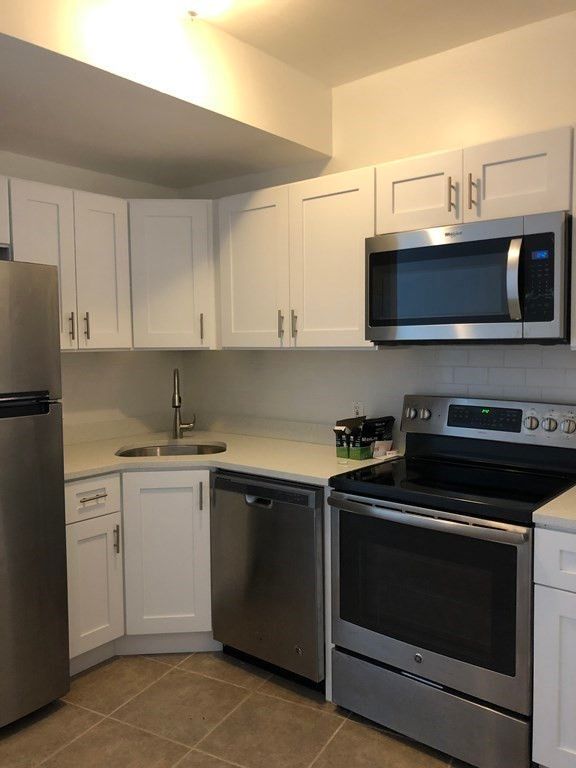 48 Washington Ave 203, Chelsea, MA 02150