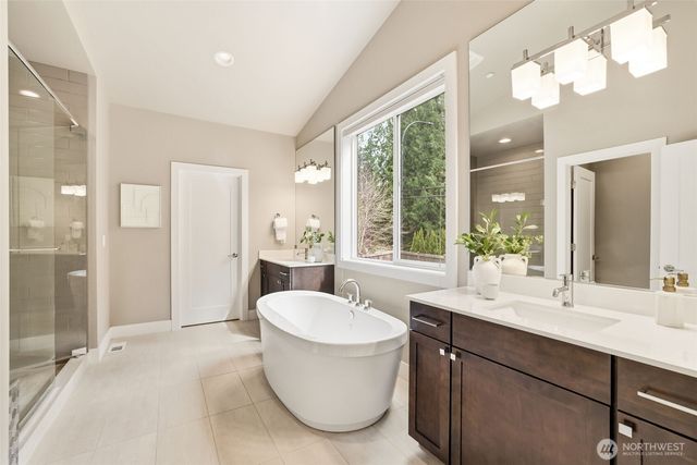 24387 NE 24th Street, Sammamish, WA 98074