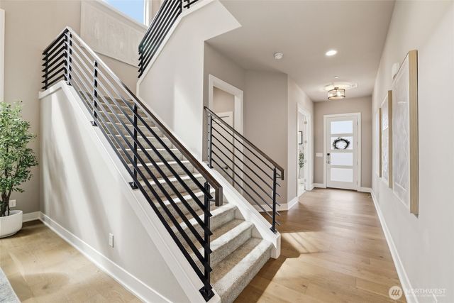 24387 NE 24th Street, Sammamish, WA 98074