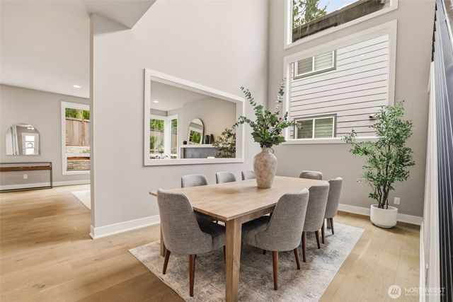 24387 NE 24th Street, Sammamish, WA 98074