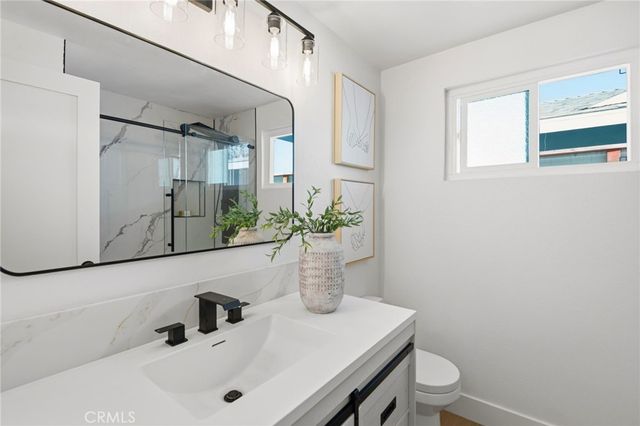 2319 N Hathaway Street, Santa Ana, CA 92705