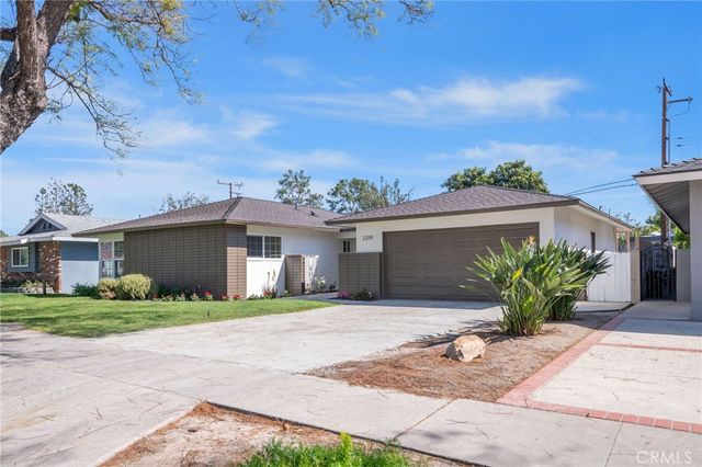 2319 N Hathaway Street, Santa Ana, CA 92705