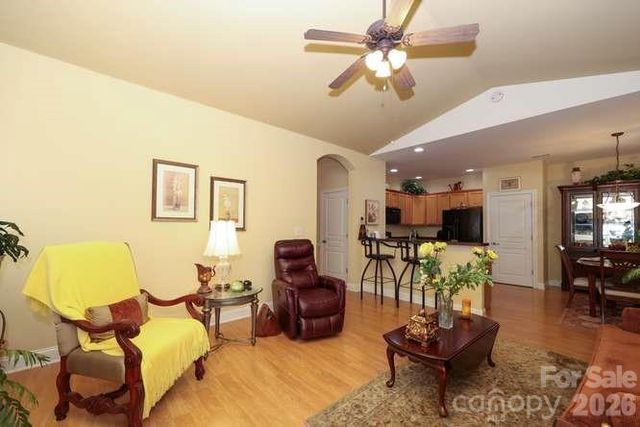 5714 Bradford Lake Lane, Charlotte, NC 28269
