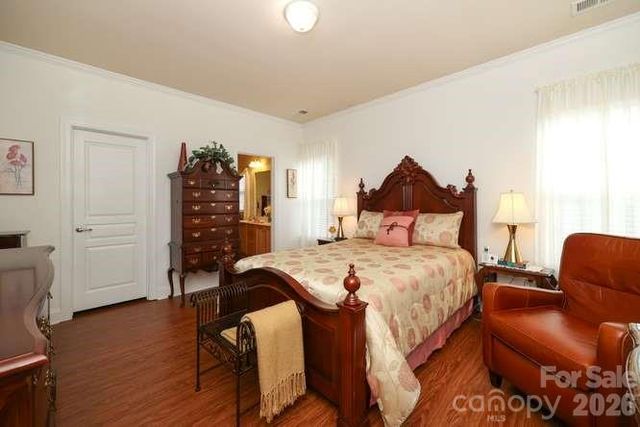 5714 Bradford Lake Lane, Charlotte, NC 28269