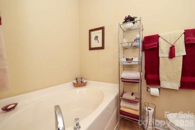 5714 Bradford Lake Lane, Charlotte, NC 28269