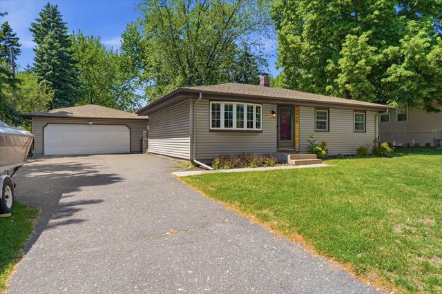 3485 Bellaire Avenue, White Bear Lake, MN 55110