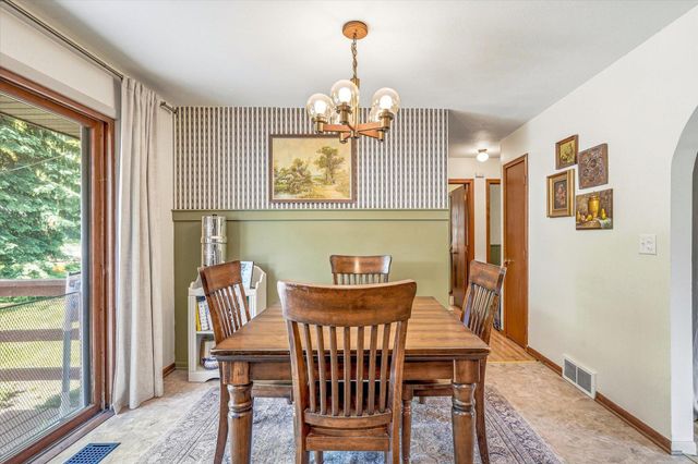 3485 Bellaire Avenue, White Bear Lake, MN 55110