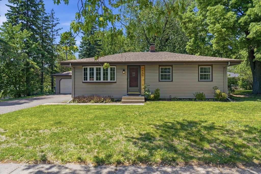 3485 Bellaire Avenue, White Bear Lake, MN 55110
