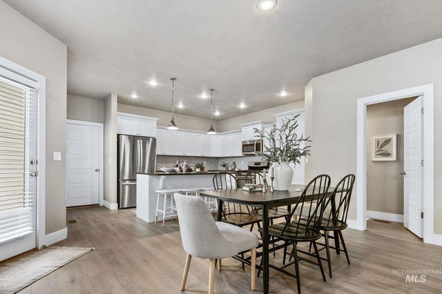 2663 W Malad St, Boise, ID 83705