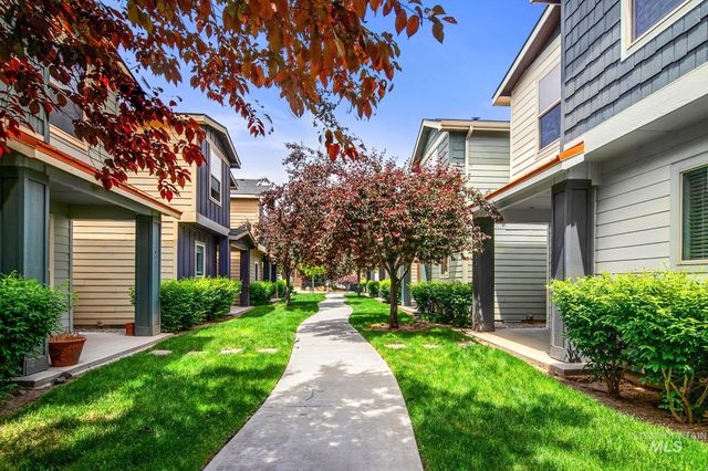 2663 W Malad St, Boise, ID 83705