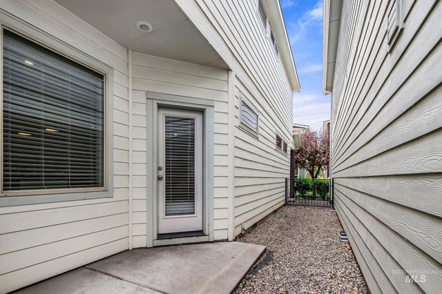 2663 W Malad St, Boise, ID 83705