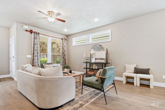 2663 W Malad St, Boise, ID 83705