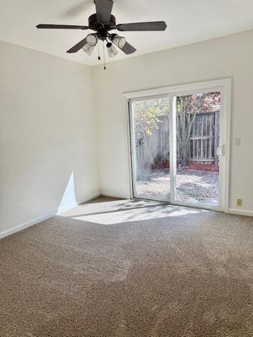 413 Marsalla Dr, Folsom, CA 95630