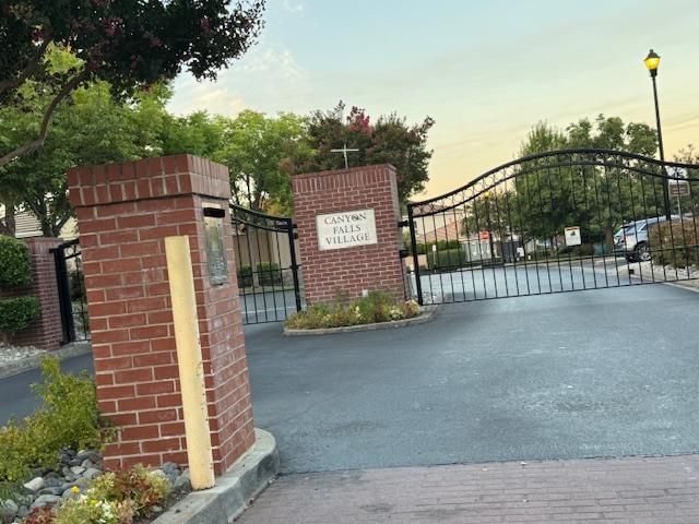 413 Marsalla Dr, Folsom, CA 95630