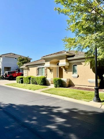 413 Marsalla Dr, Folsom, CA 95630