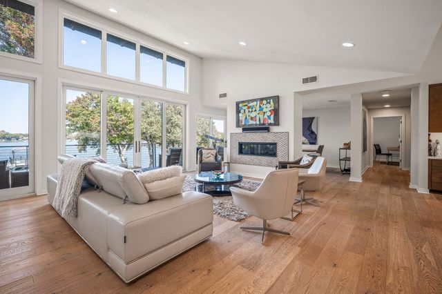 7900 Skylake Drive, Fort Worth, TX 76179